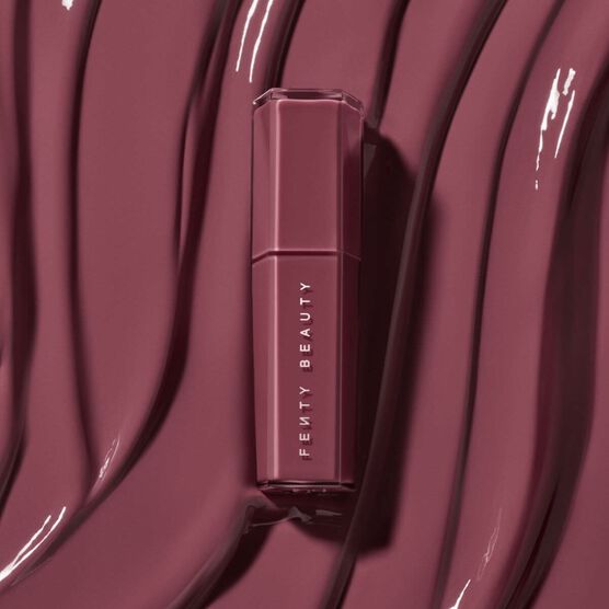 GLOSS BOMB GLOSS EM BAST�O 'RIRI